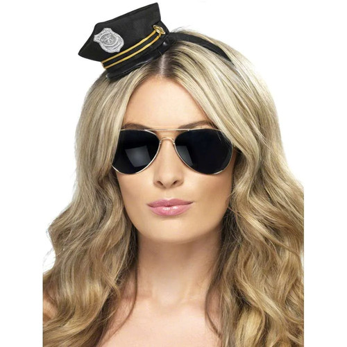 Policewoman hat police officer - policewoman,