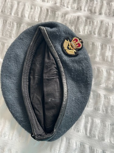 Raf officer beret with badge - raf,